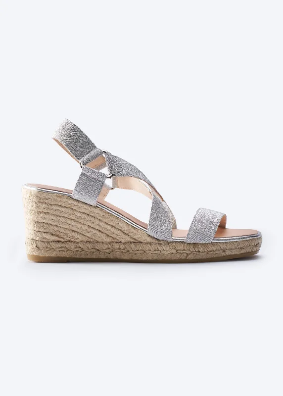 comfortable shoes for women’s outdoor workouts -Dalia Elastic Espadrille Sandal Wedges