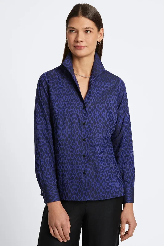 chic outerwear for women’s casual wear -Katie Abstract Snakeskin Jacquard Shirt