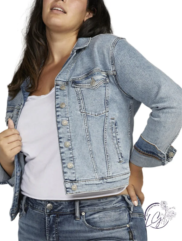 best women’s clothes for outdoor activities -Curvy Fitted Jean Jacket