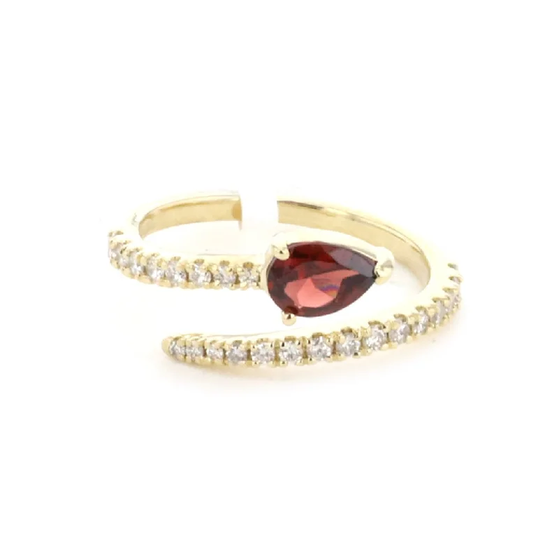 best jewelry for women’s birthday gifts -Garnet & Diamond Ring | M10272573