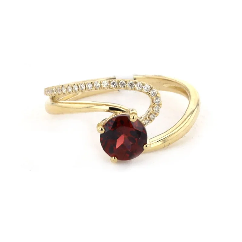 best engagement rings for women’s proposal -Garnet & Diamond Ring