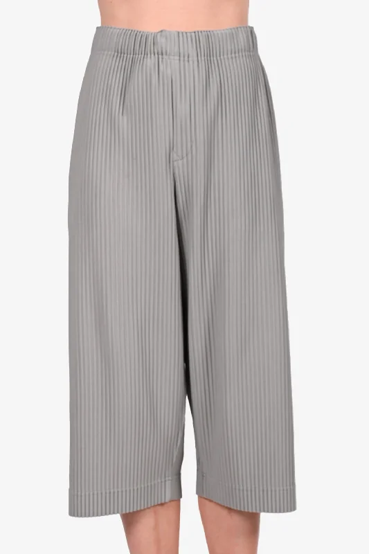 best women’s coats for rainy days -Issey Miyake Homme Plisse Grey Pleated Drawstring Cropped Pants Est. Size L