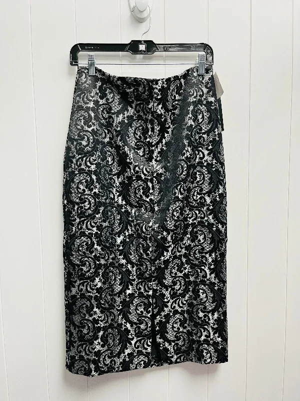 chic tunic tops for women’s casual style -Skirt Maxi By Worthington In Black & Silver, Size: 8